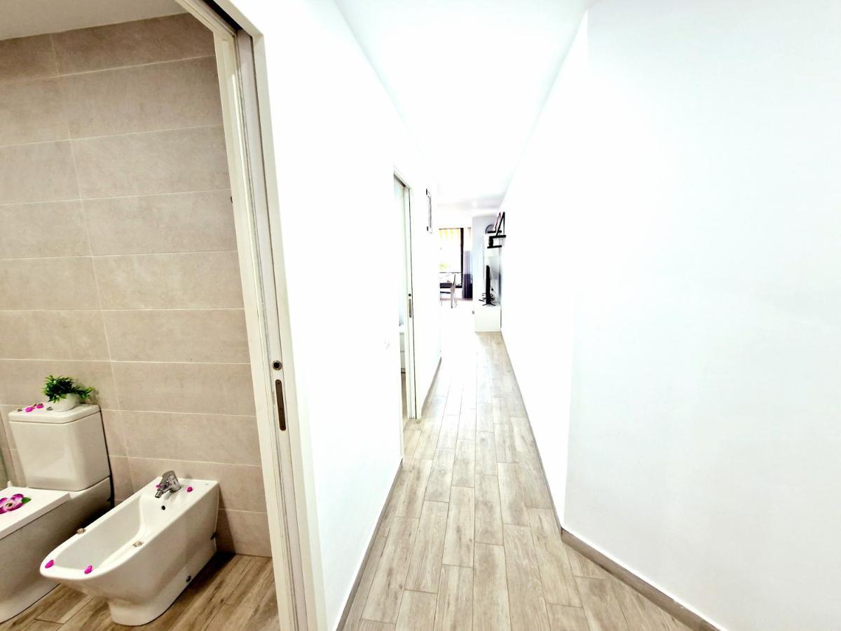 לוס כריסטיאנוס Luxury San Marino Apartment & Pool View מראה חיצוני תמונה
